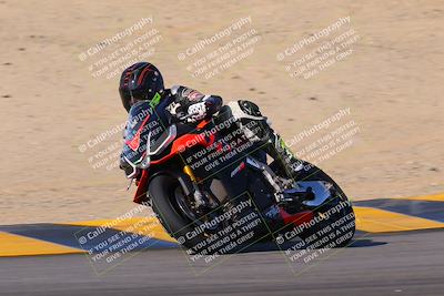 media/Dec-18-2022-SoCal Trackdays (Sun) [[8099a50955]]/Turns 9 and 10 Set 2 (1055am)/